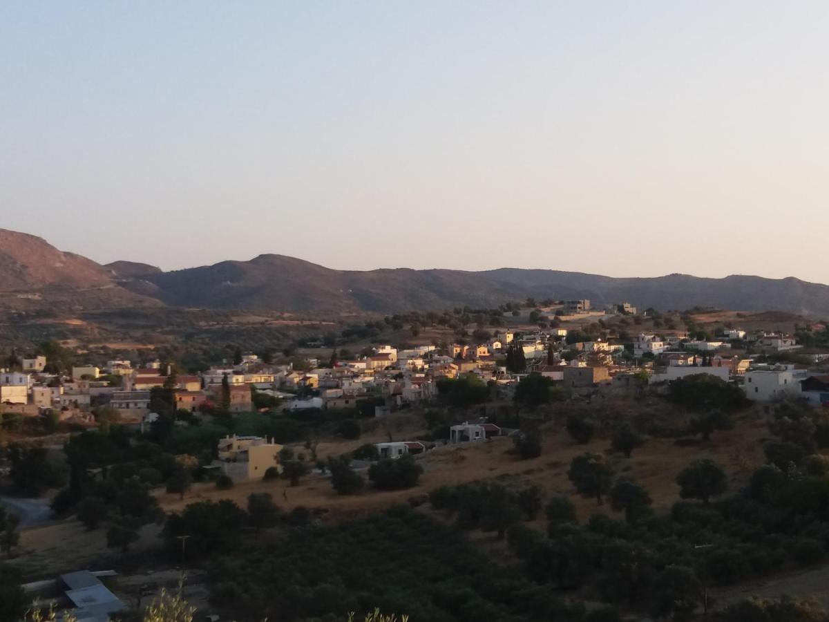 Sivas Apartments-Studios,Sigelakis With Very Nice View Exterior photo