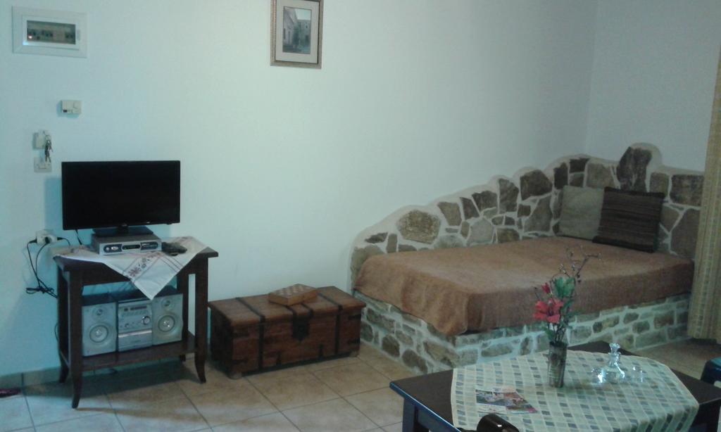 Sivas Apartments-Studios,Sigelakis With Very Nice View Exterior photo